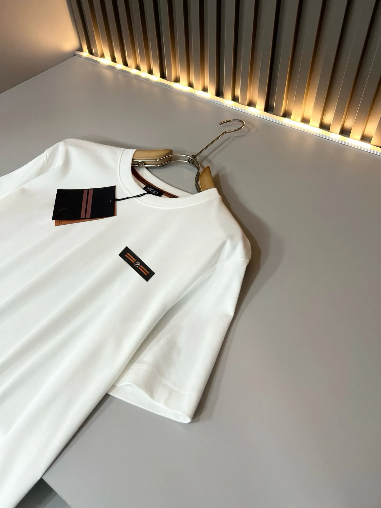 ，Ermenegildo Zeg*a * 2026 T ， ！ Classic ！ ！ ， 、 ！ 、 … Quality 。Size：M-3XL